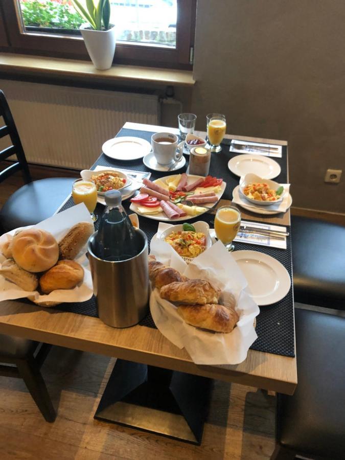 Hotel Restaurant Nikopolis Buchholz  Εξωτερικό φωτογραφία